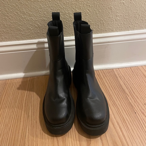 6 HOUR PRICE DROP $5 SHIPPING - Picture 2 of 7